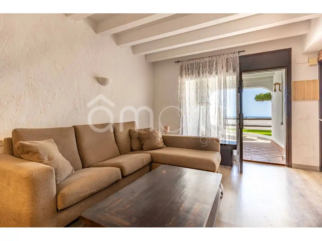 Sala de estar de Piso en venta en Vilanova i la Geltrú con Aire acondicionado, Parquet y Terraza