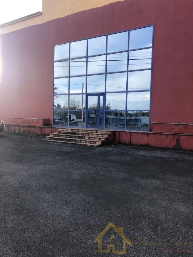 Vista exterior de Nau industrial de lloguer en A Fonsagrada 