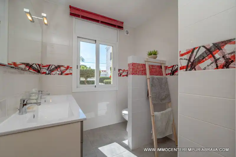 Chalet en venta en Cap Ras - Creus - Falconera, imagen 3