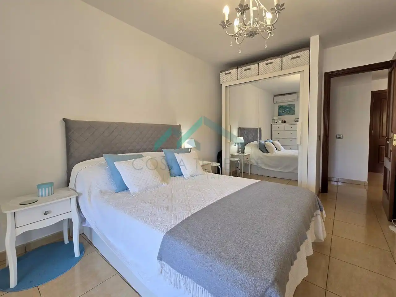Schlafzimmer von Erdgeschoss zum Verkauf in Arona mit Klimaanlage, Terrasse und Möbliert