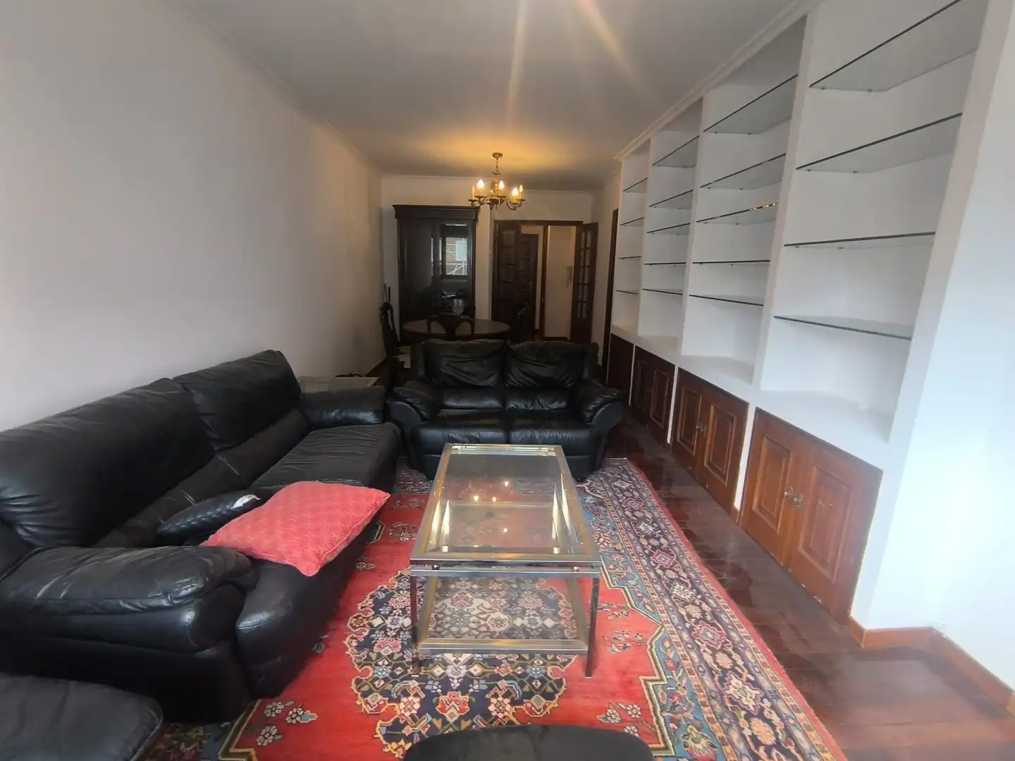 Sala de estar de Piso en venta en Pontevedra Capital  con Calefacción, Parquet y Trastero