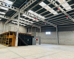 Industrial buildings to rent in Santa Oliva