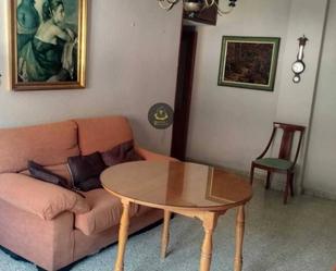 Living room of Flat to rent in  Granada Capital  with Air Conditioner and Balcony