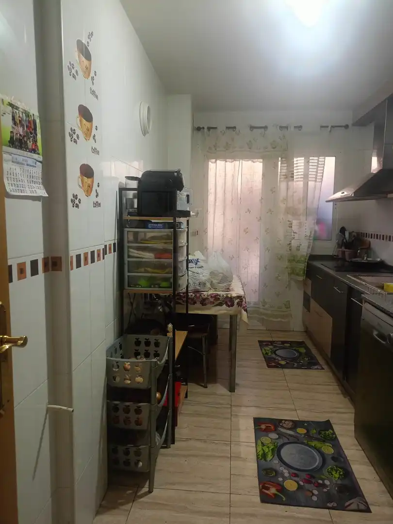 Cocina de Piso en venta en Lorca con Calefacción y Piscina