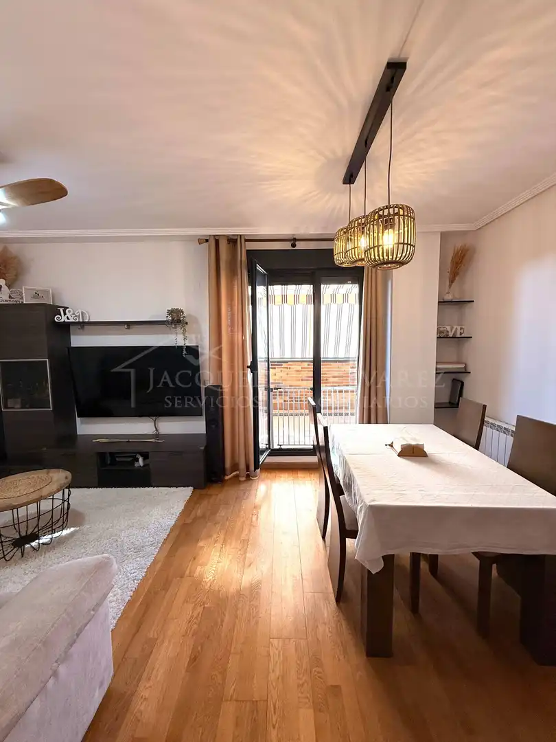 Sala de estar de Ático en venta en Parla con Aire acondicionado, Calefacción y Terraza