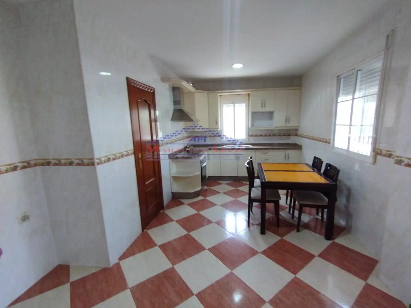 Kitchen of Houses for sale in Fuerte del Rey  with Private garden, Terrace and Balcony