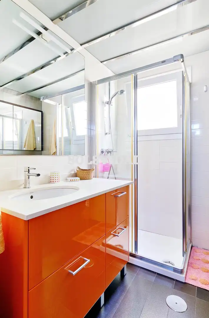 Bathroom of Attic for rent in Torrevieja  with Air Conditioner, Heating and Parquet flooring