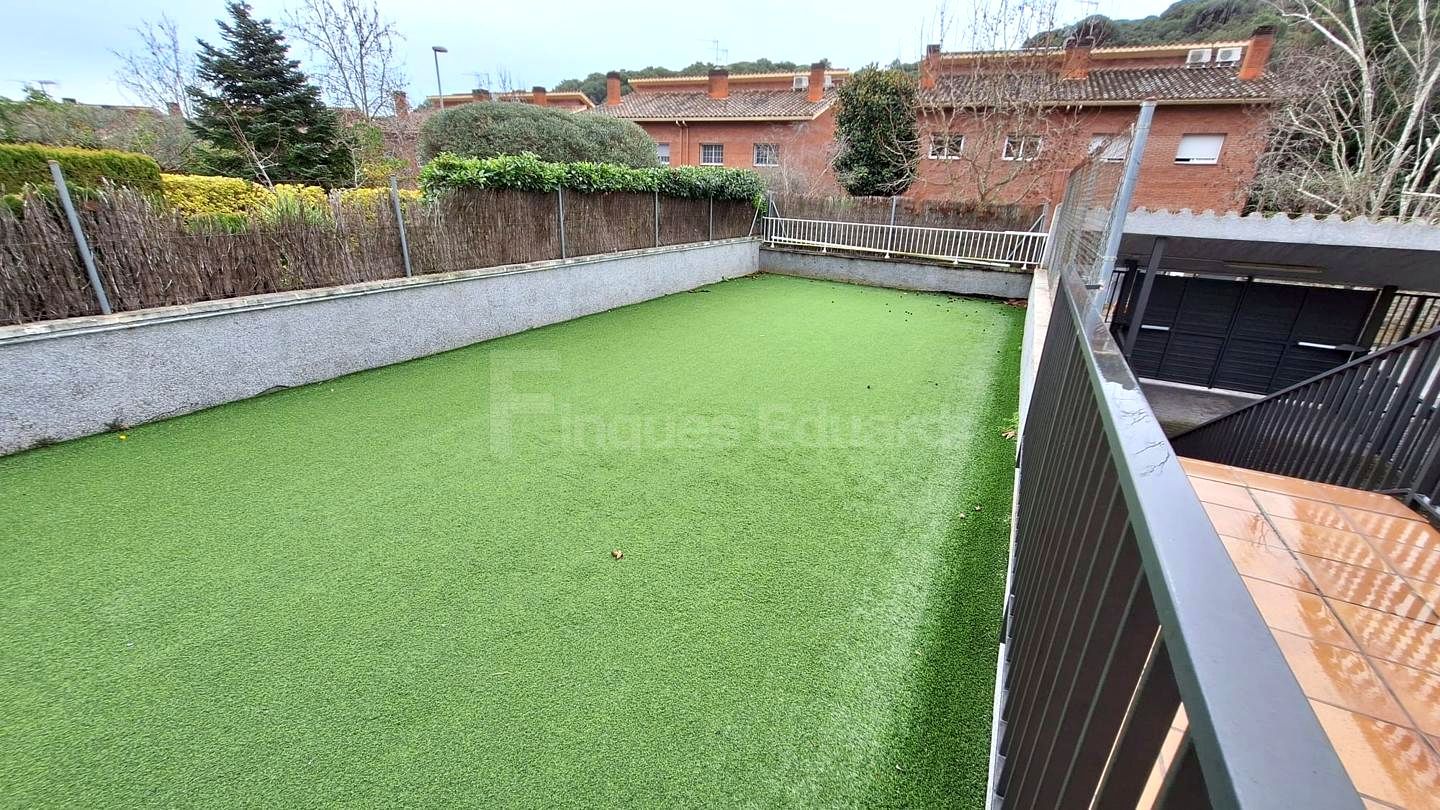 Jardín de Casa adosada en venta en Argentona con Calefacción y Jardín privado