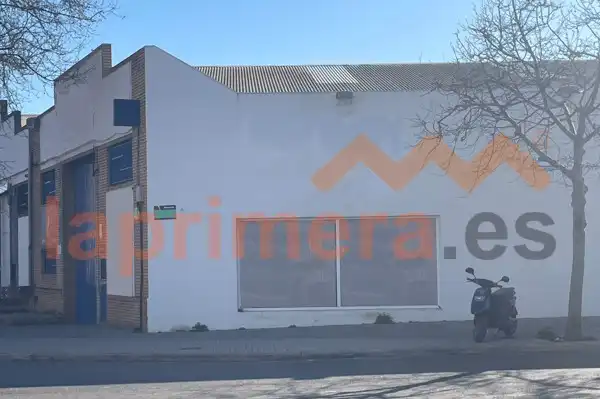 Industrial building to rent in Carrer Jaume I 11, imagen 3