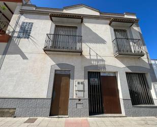 Exterior view of Building for sale in Valdelacalzada