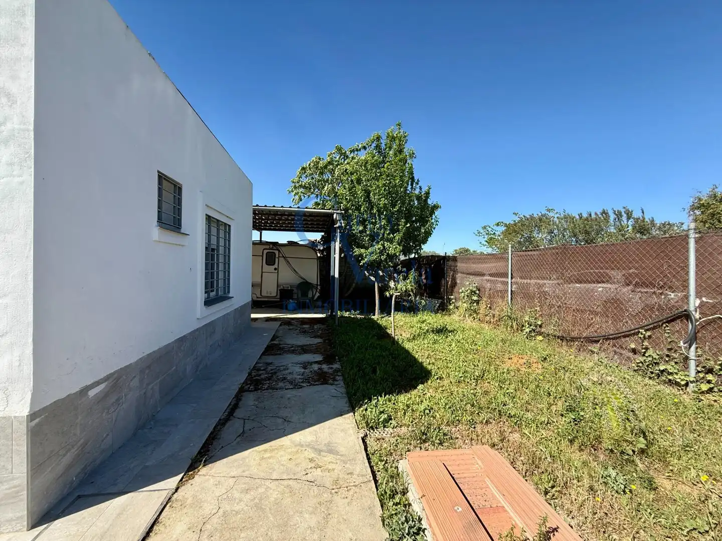 Garden of Country homes for sale in Dos Hermanas  with Air Conditioner, Heating and Private garden