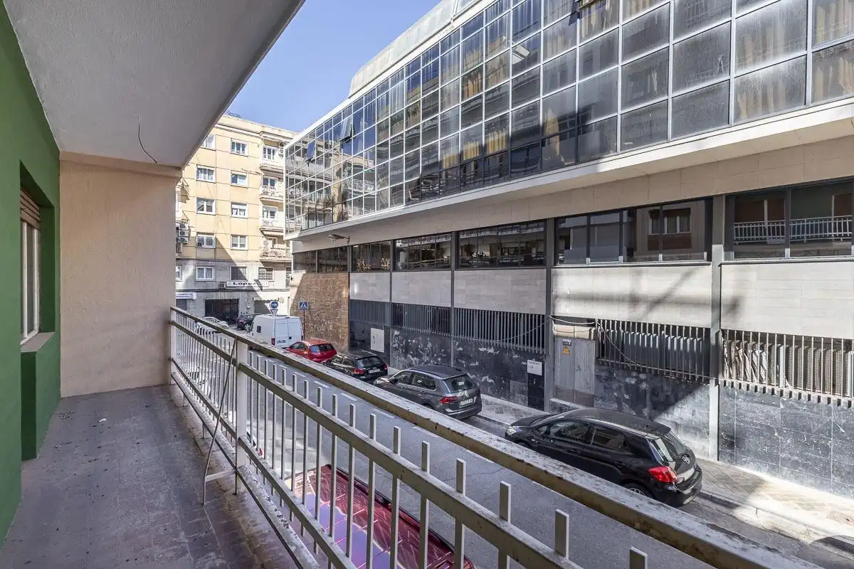 Piso con ascensor en venta en Beiro