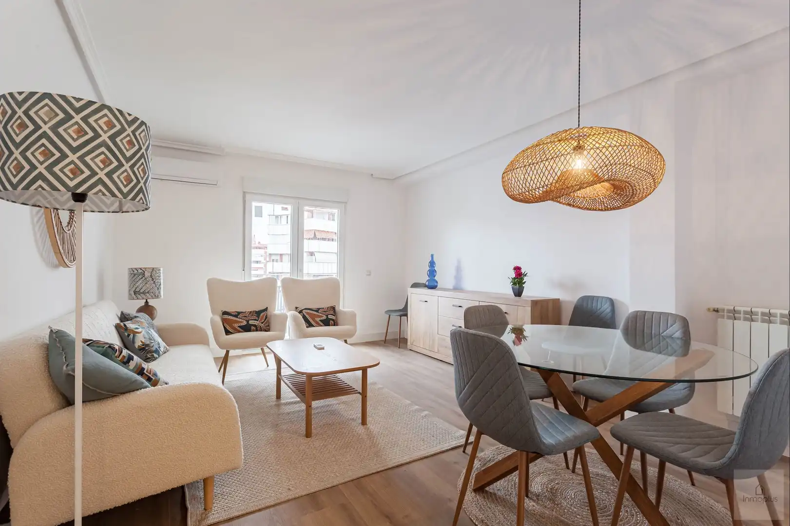 Living room of Flat for sale in Móstoles  with Air Conditioner, Terrace and Furnished