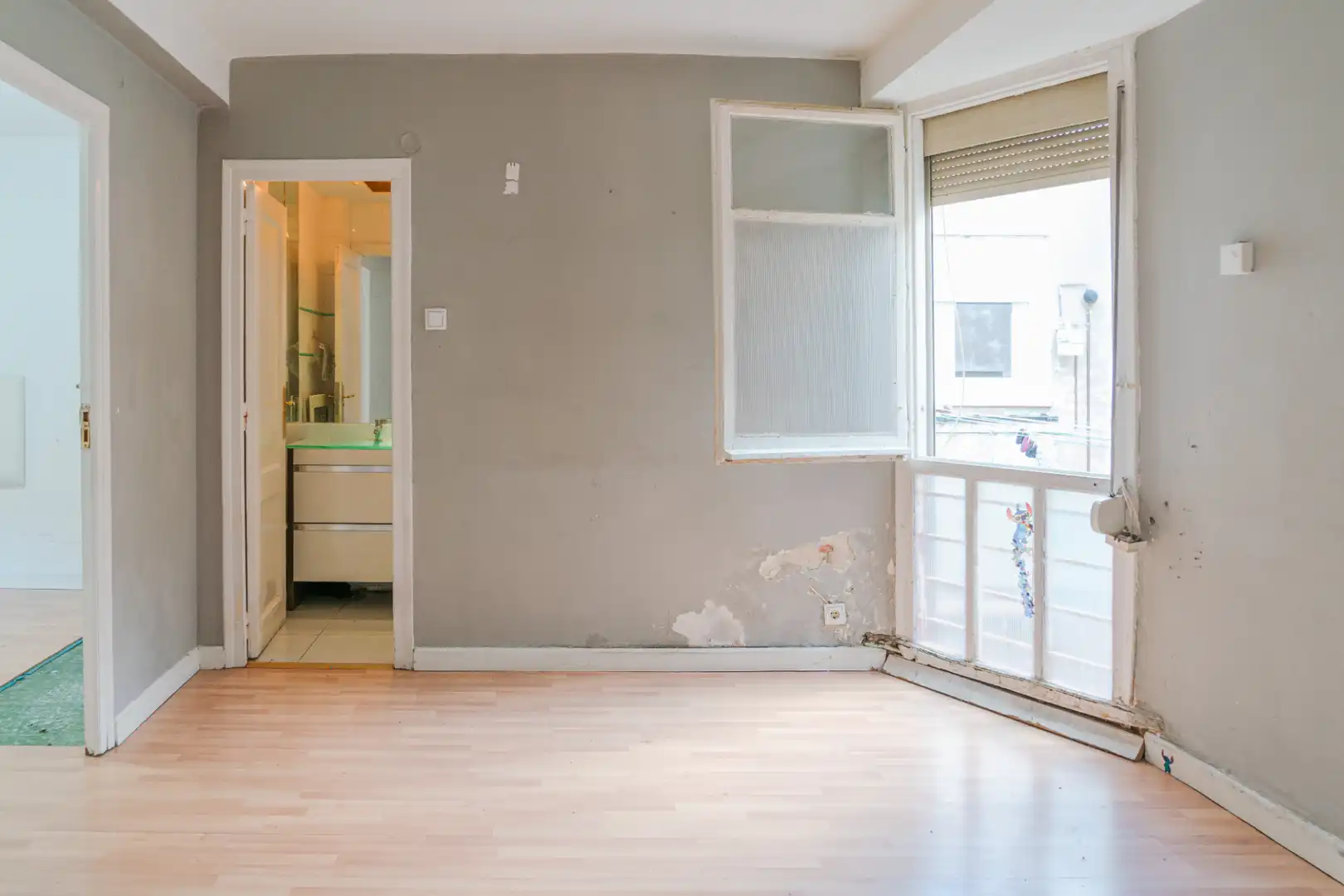 Piso en venta en Zaragoza con Calefacción, Balcón y Alarma