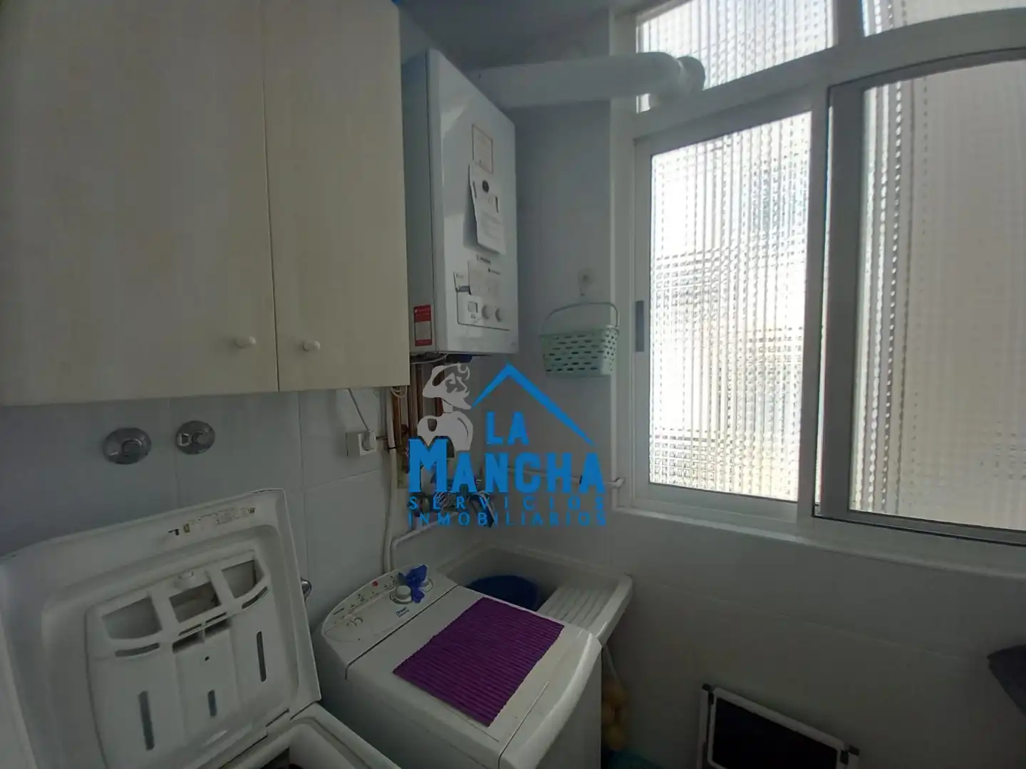 Kitchen of Flat for sale in Albacete  with Heating, Storage room and Furnished