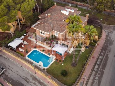Casa amb jardí en venda a Urbanitzacions de Llevant