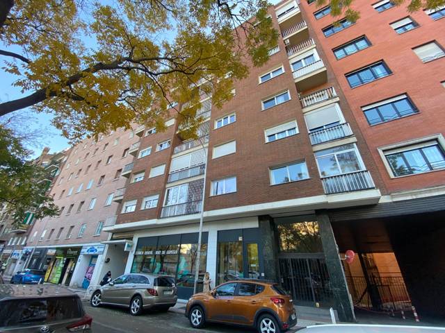 Oficina en Alquiler en Calle de Ibiza en Ibiza de Madrid