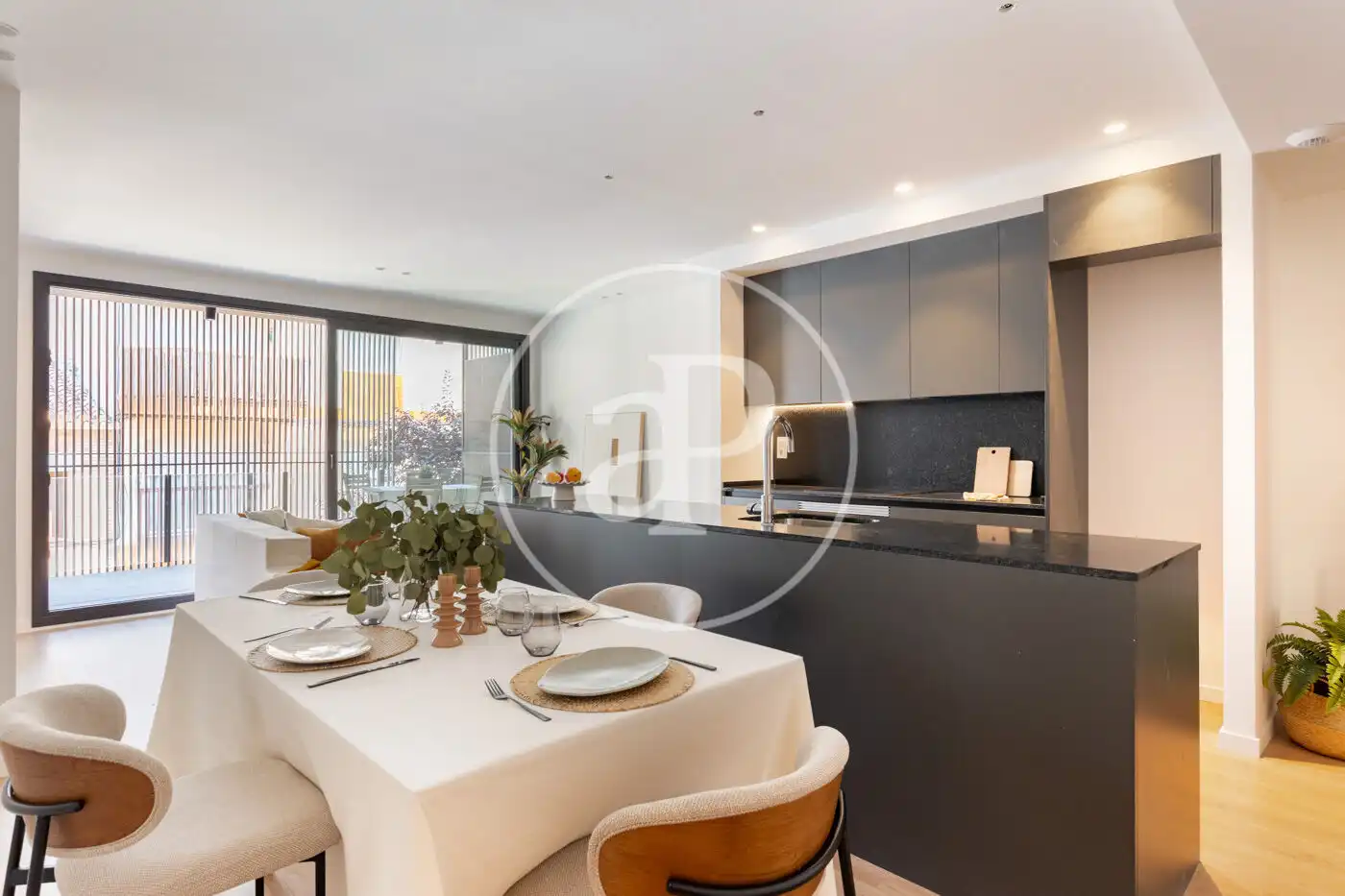 Exterior view of Flat for sale in Sant Cugat del Vallès  with Air Conditioner, Heating and Terrace