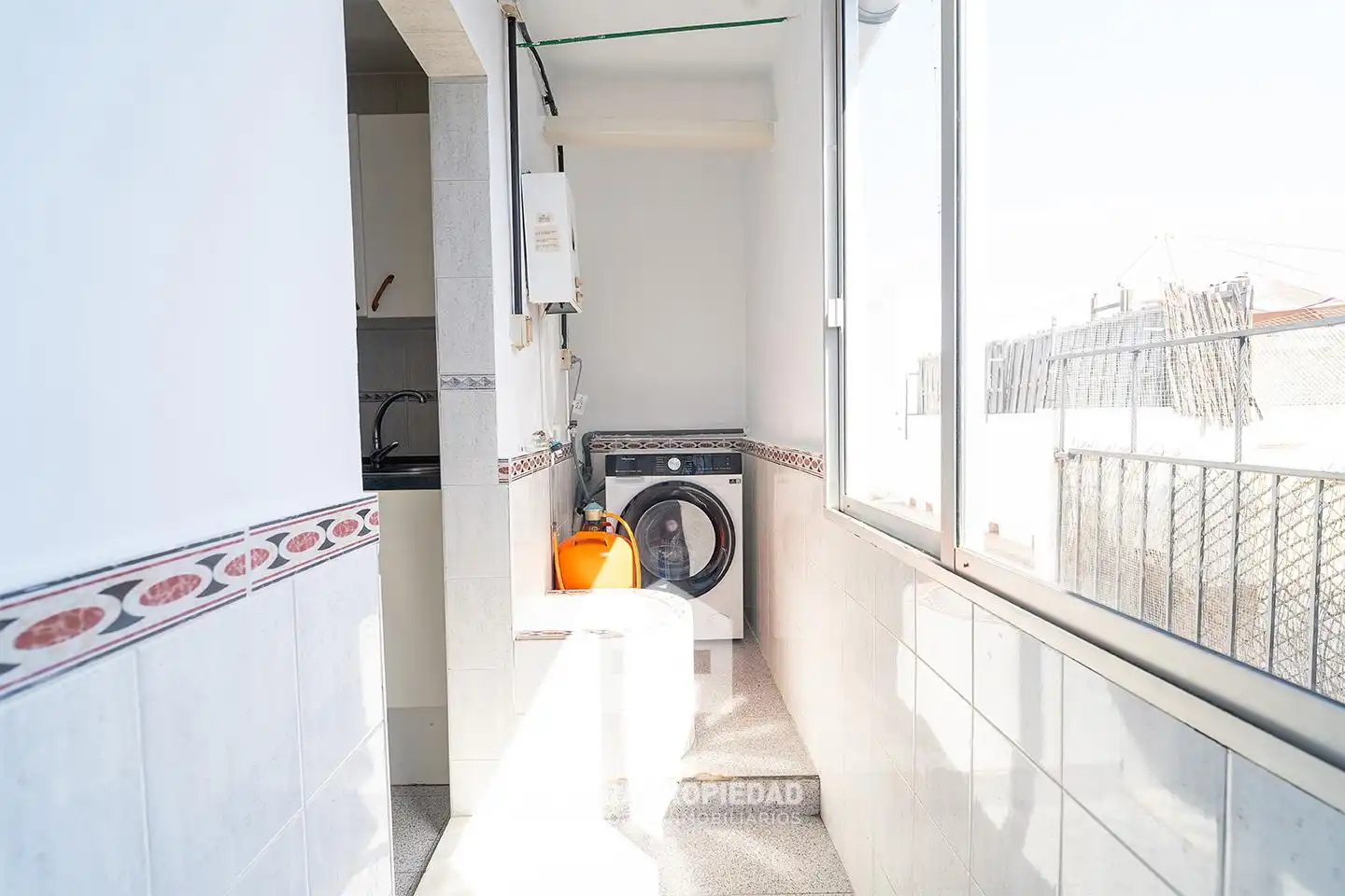 Küche von Wohnung zum Verkauf in Huelva mit Terrasse