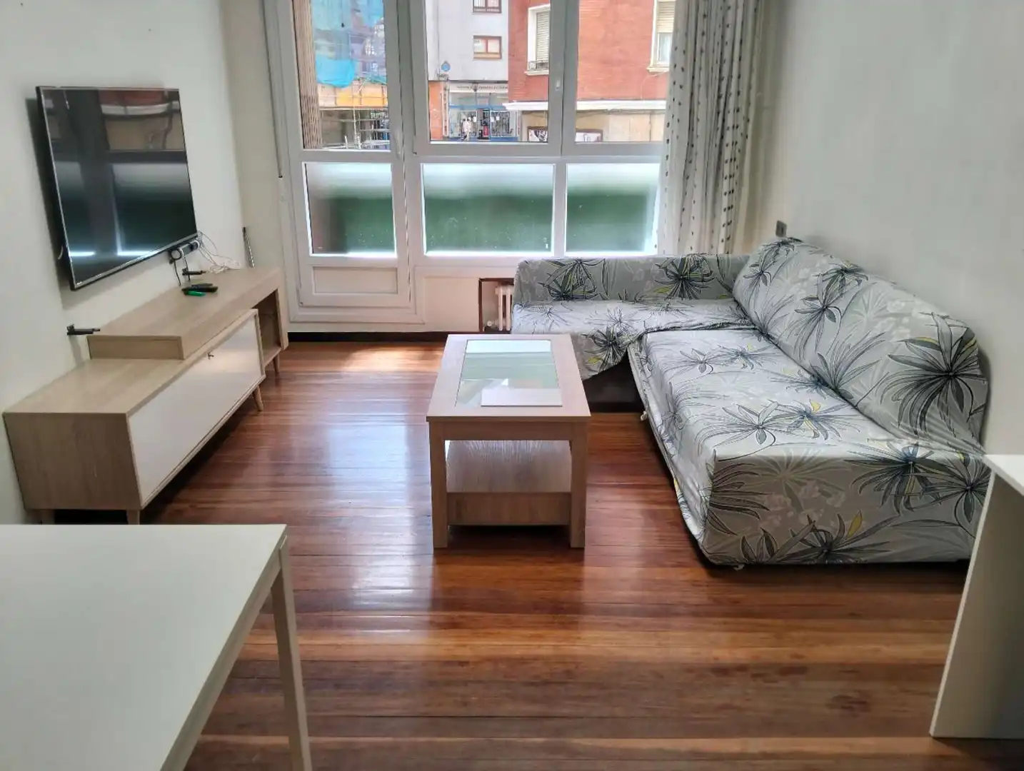 Flat with terrace for sale in Pablo Picasso Kalea 9