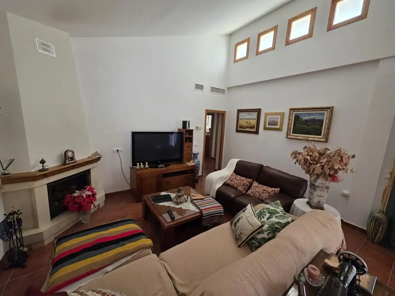 Casa con piscina en venta en Calle Venezuela, imagen 4