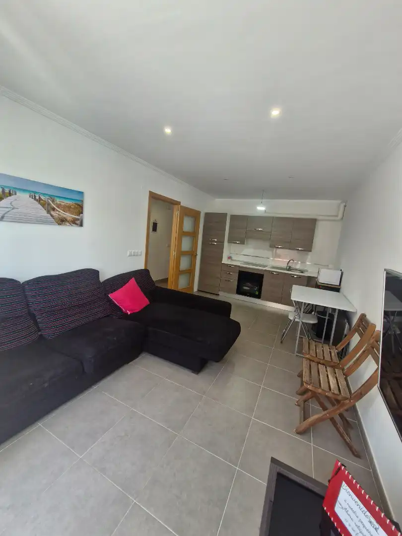 Wohnzimmer von Wohnung zum Verkauf in Foz mit Heizung, Terrasse und Abstellraum