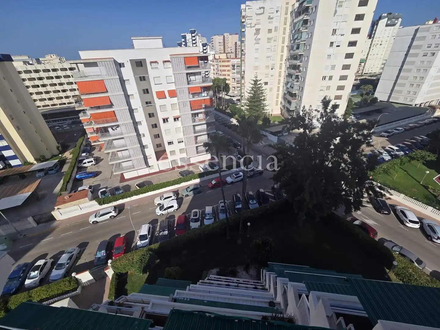 Dormitori de Apartament en venda en Gandia amb Jardí privat, Terrassa i Balcó