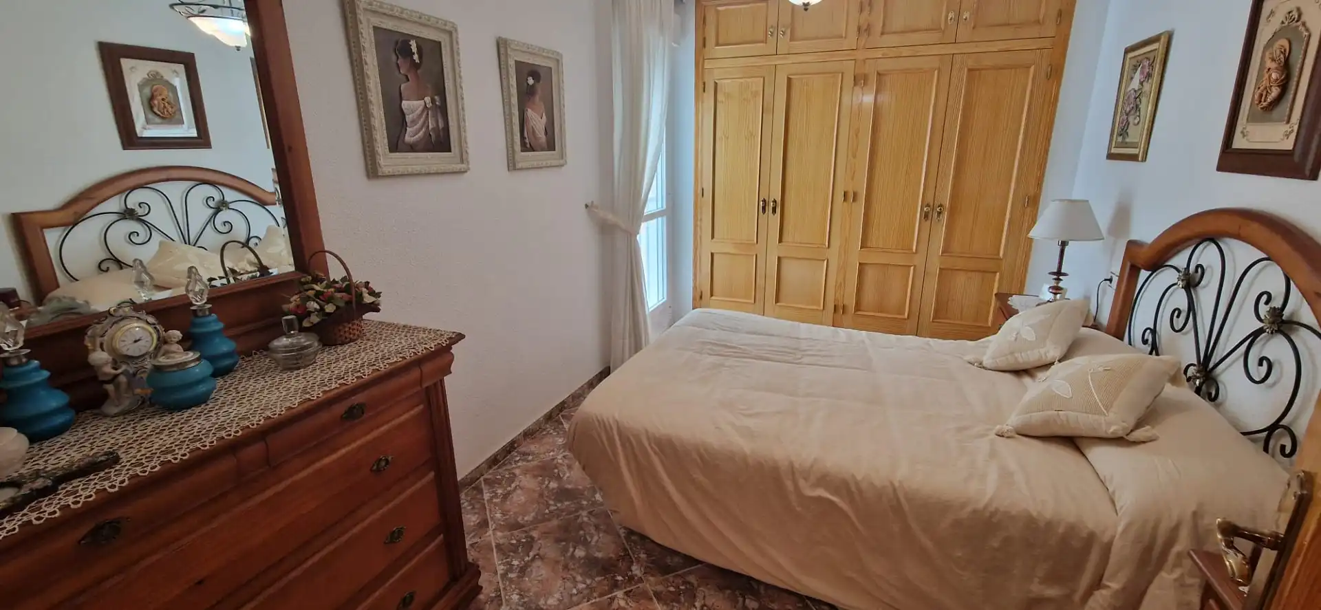 Dormitori de Pis en venda en Torrevieja amb Calefacció i Terrassa