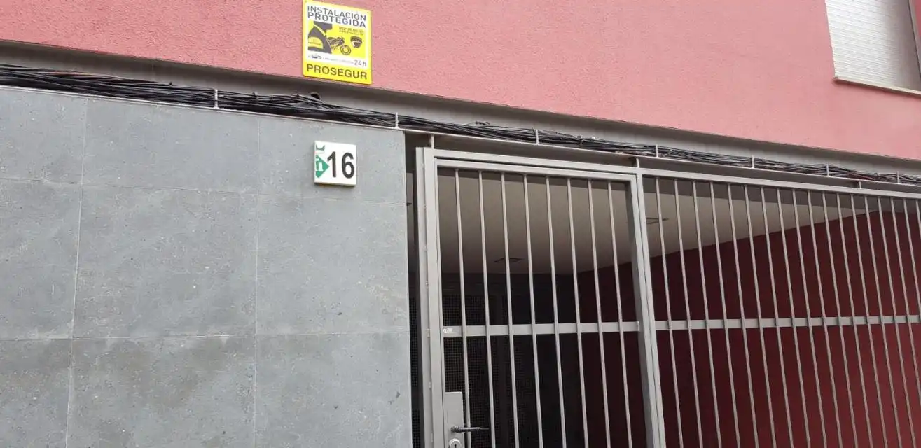 Parking for sale in c/ sant valenti, imagen 3