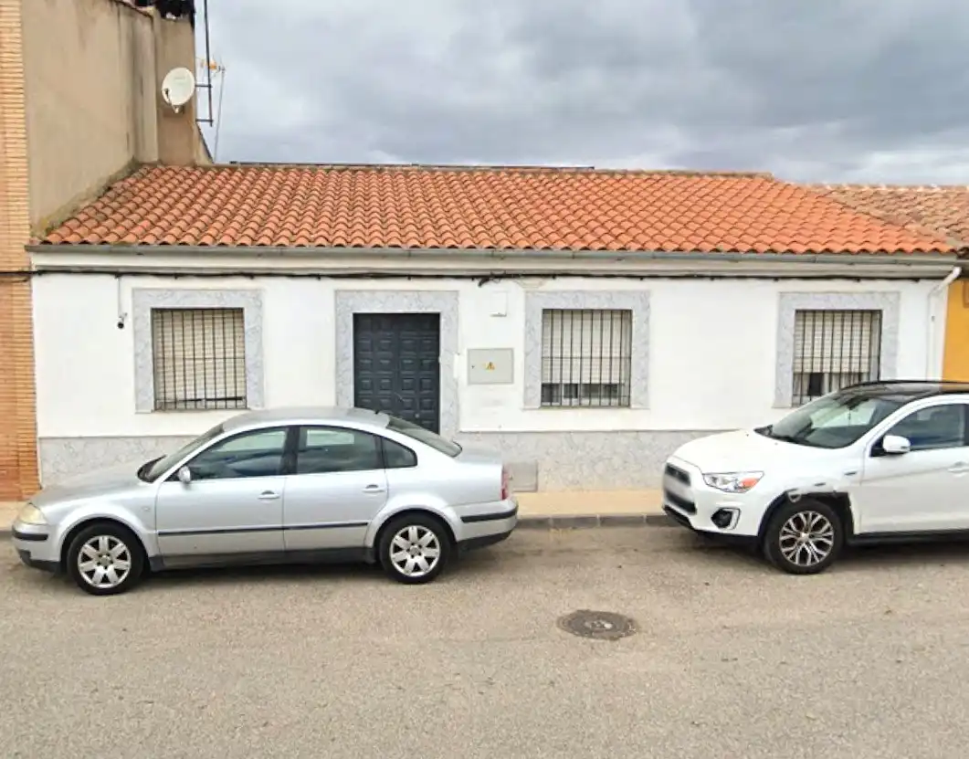 Vista exterior de Casa o xalet en venda en Santa Elena