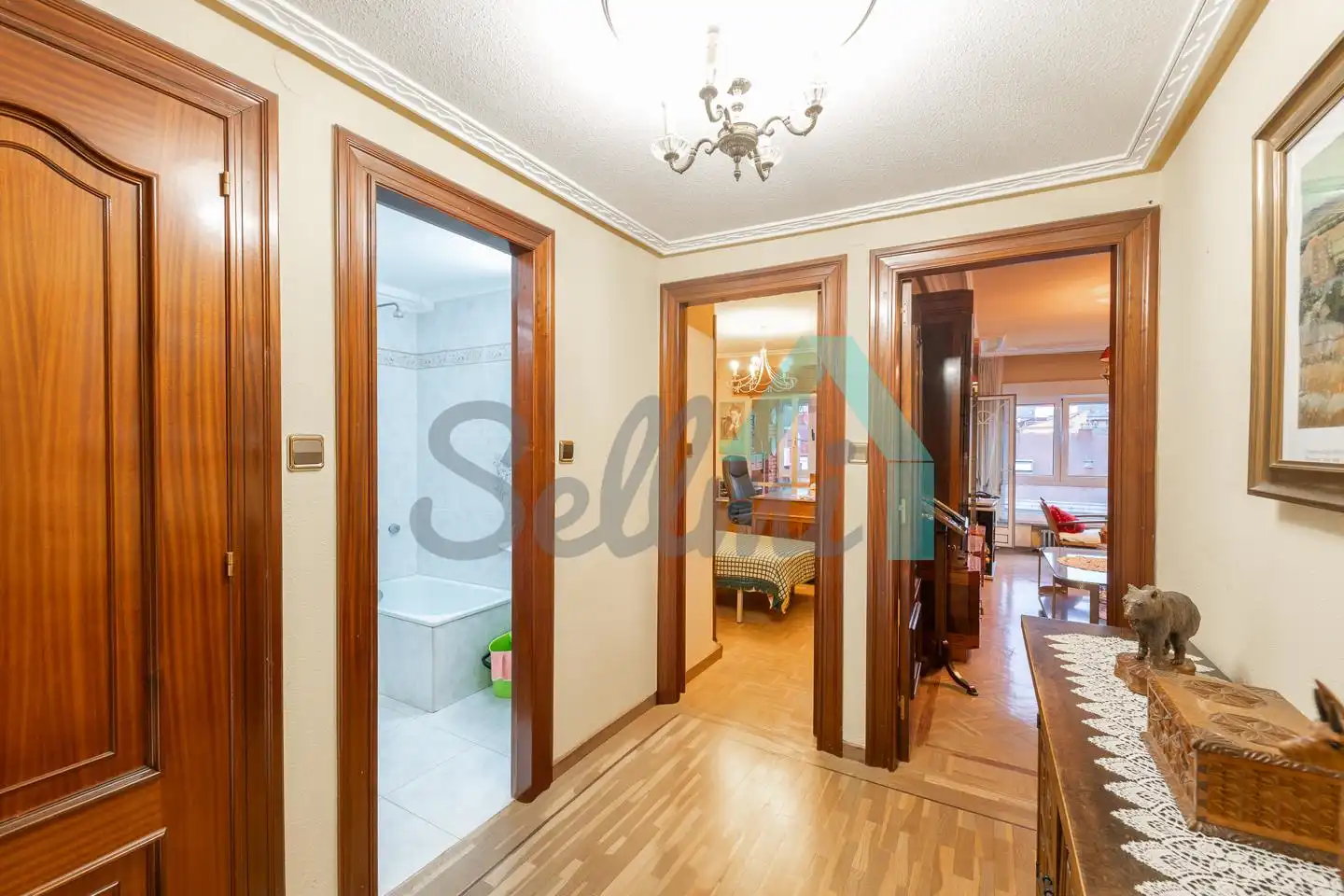 Piso en venta en Oviedo  con Calefacción, Parquet y Terraza