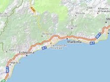 Local comercial en venda a Nueva Andalucía