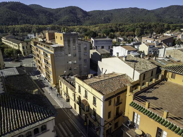 Finca rústica en Venta en  Carrer Mossèn Jacint Verdaguer en Santa Coloma de Farners