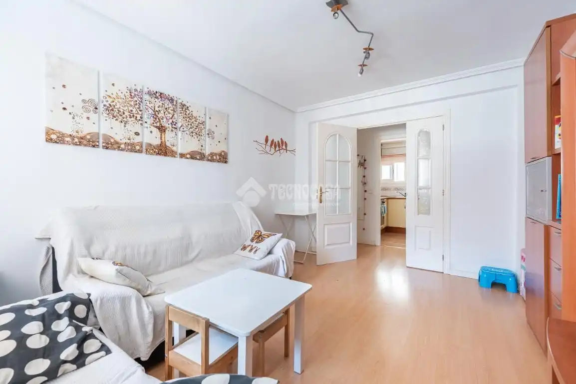Living room of Flat for sale in Madrid  with Air Conditioner and Heating