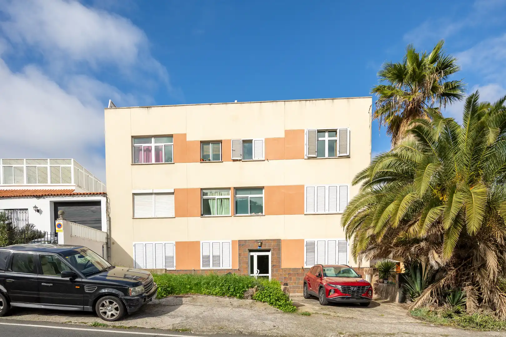 Vista exterior de Piso en venta en Arucas con Aire acondicionado, Terraza y Trastero