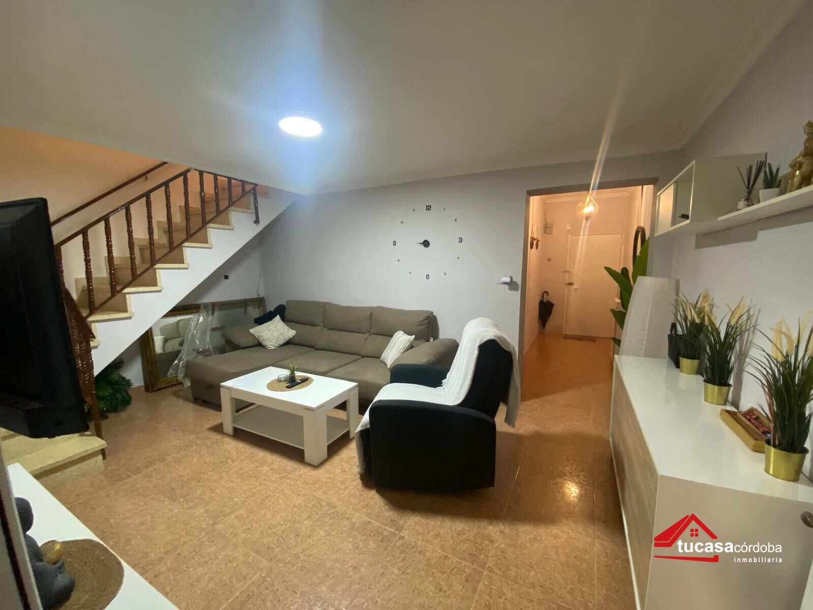 Sala d'estar de Casa adosada en venda en  Córdoba Capital amb Aire condicionat, Terrassa i Traster