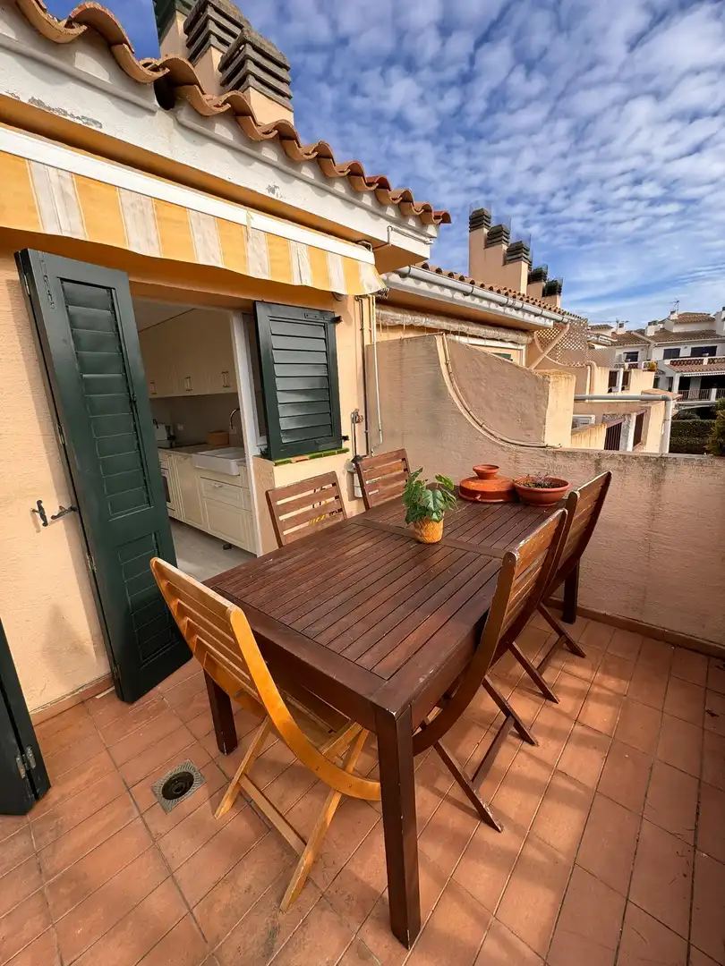 Terraza de Apartamento de alquiler en Castell d'Aro, Platja d'Aro i s'Agaró con Jardín privado, Piscina y Horno