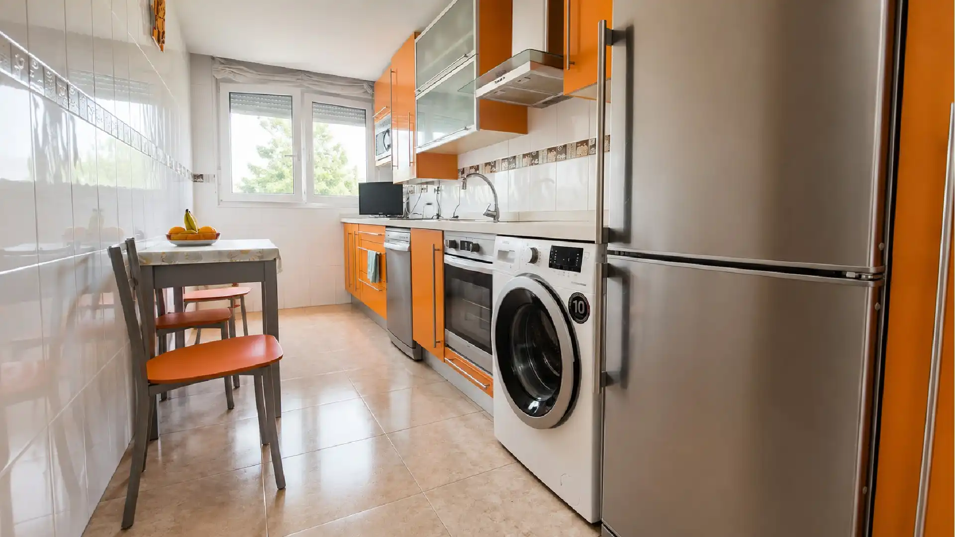 Apartament amb ascensor en venda a C AVILA, imagen 3