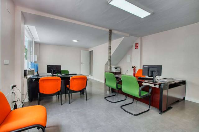 Local comercial en Venta en Hispanidad - Vivar Téllez