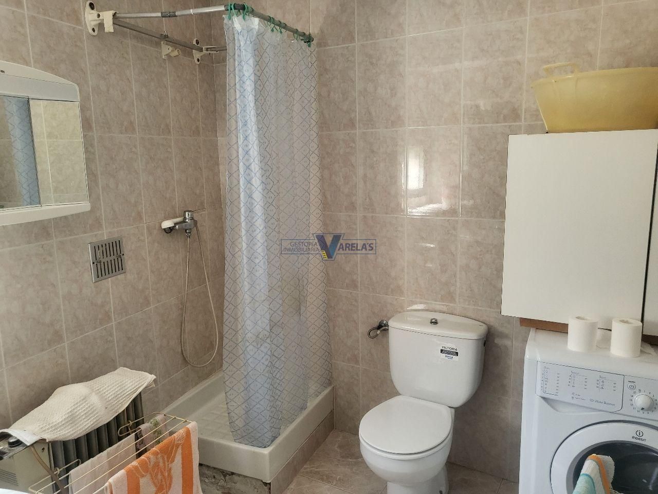 Bany de Casa o xalet en venda en Bande amb Traster i Moblat