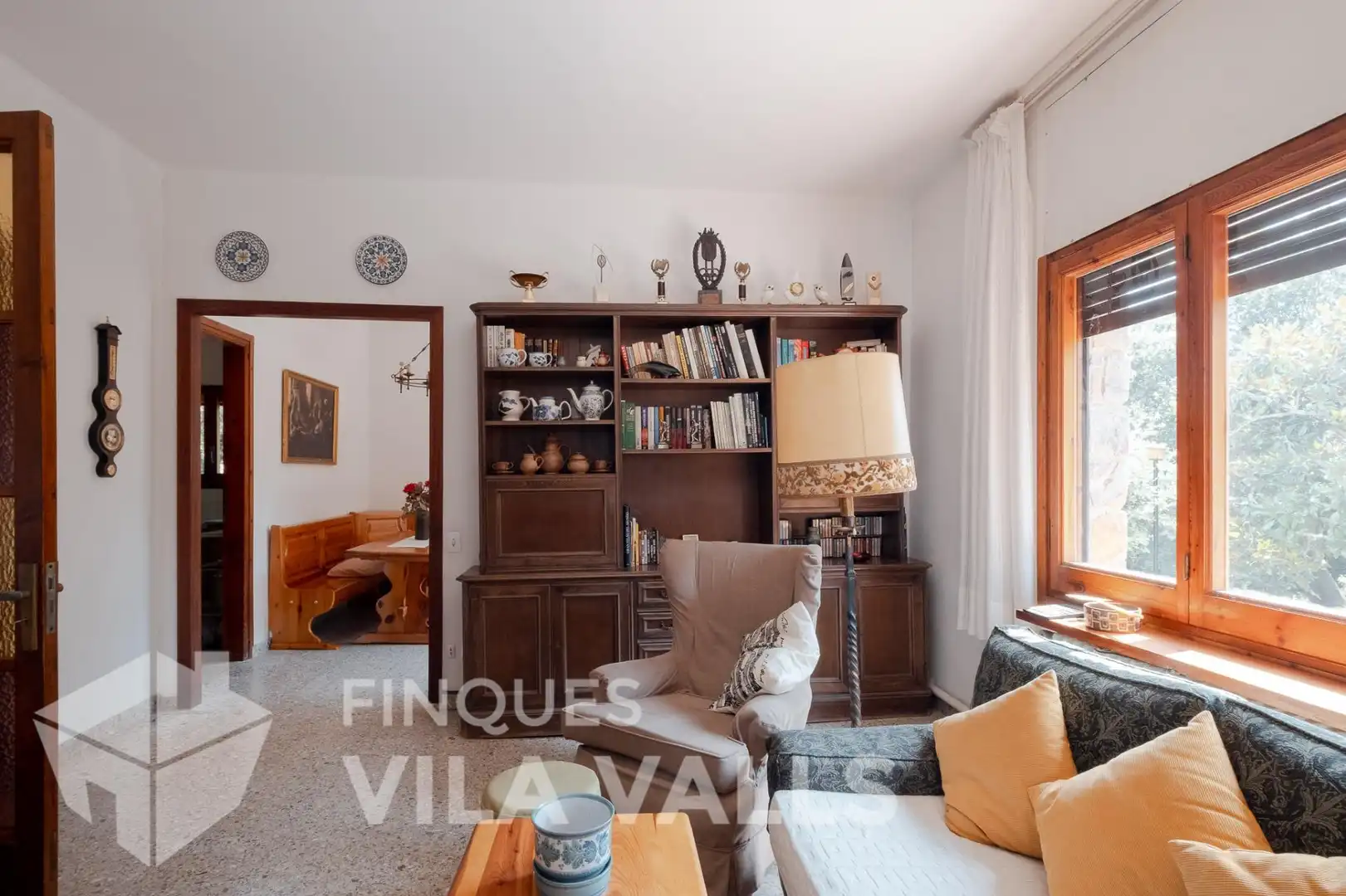 Sala d'estar de Casa o xalet en venda en Sant Quirze Safaja amb Jardí privat