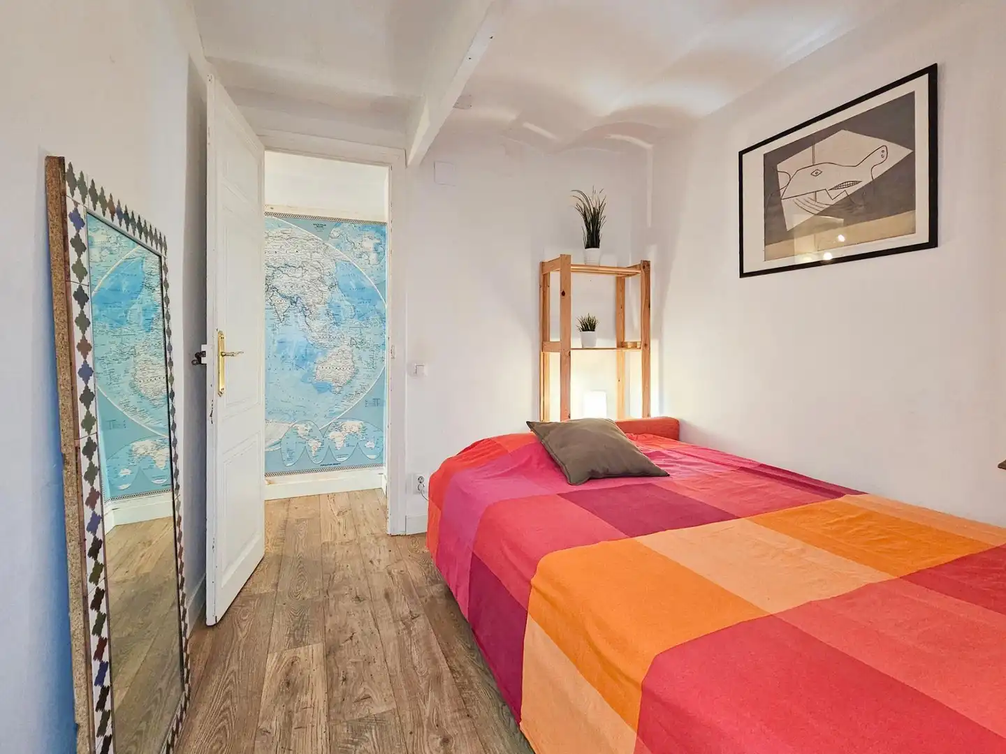 Habitación de Planta baja en venta en Barcelona con Calefacción