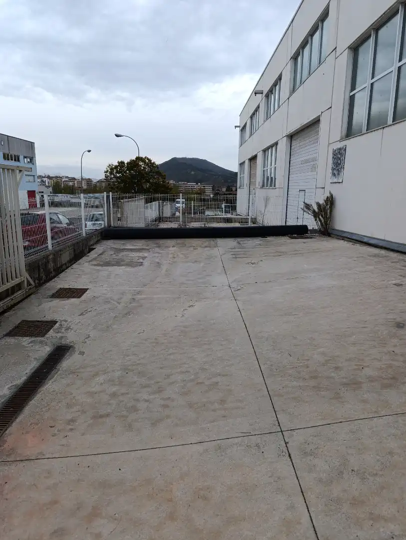 Nave industrial de alquiler en Calle Sarriguren, Huarte / Uharte