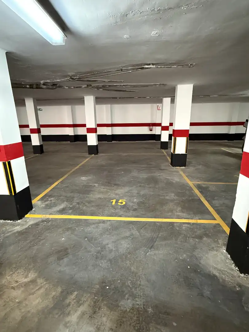 Parkplatz von Garage zur Miete in Alboraya mit Alarm