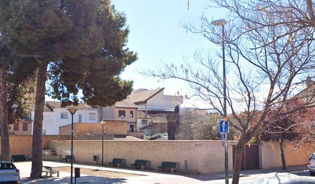 Terreno residencial en Venta en Calle Casañal Alberto, 24 en Utebo