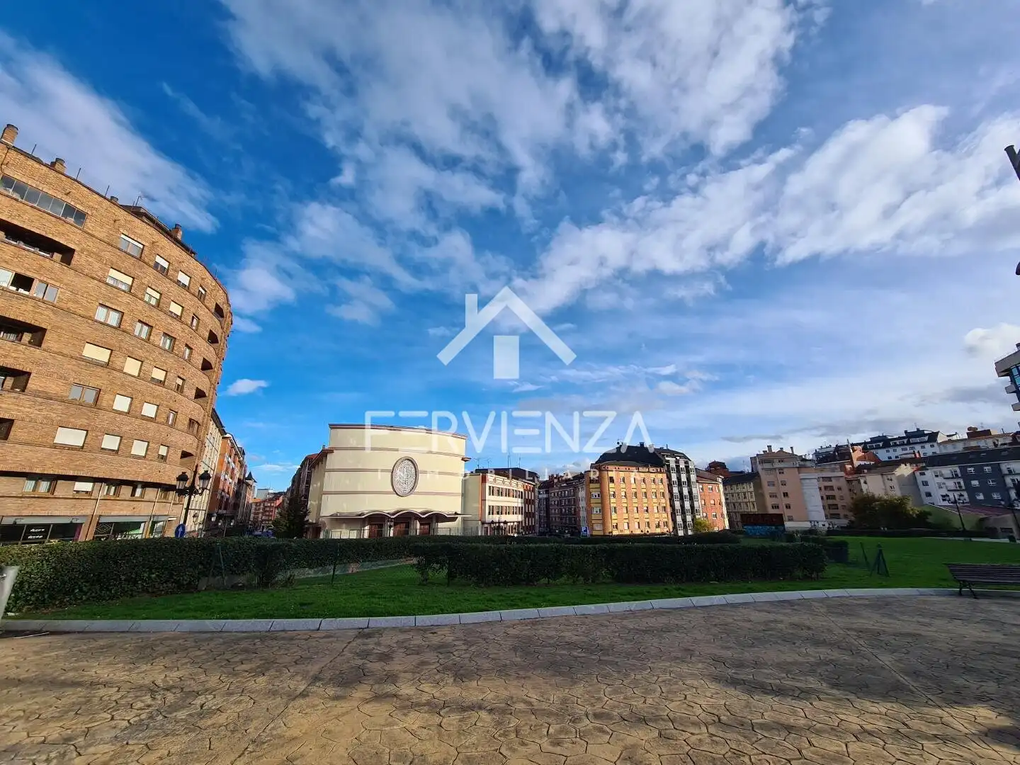 Pis en venda en Oviedo 