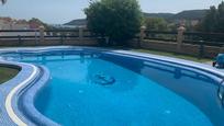 Swimming pool of House or chalet for sale in Algeciras  with Air Conditioner, Heating and Private garden