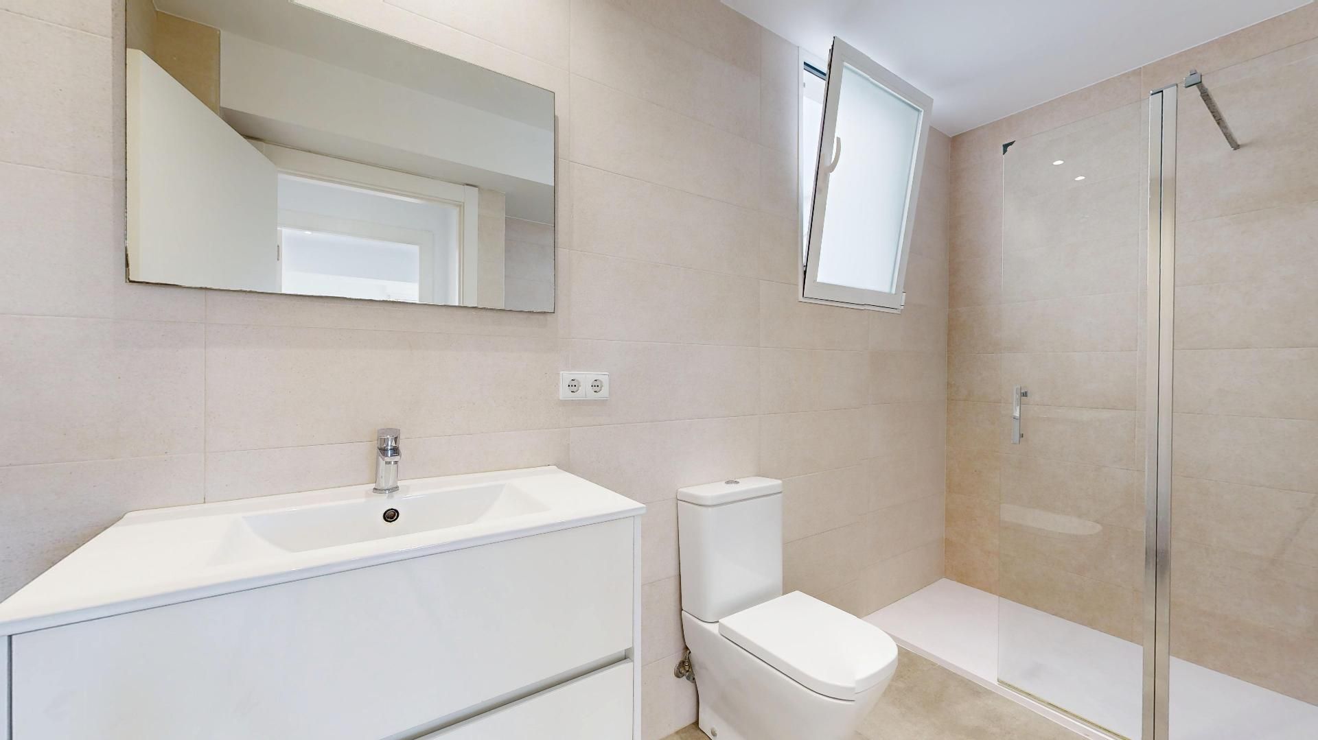 Bathroom of Flat for sale in Torrent