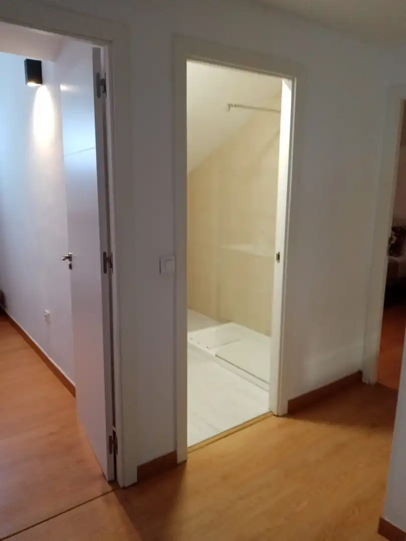 Baño de Ático en venta en Medina Sidonia con Aire acondicionado, Calefacción y Jardín privado