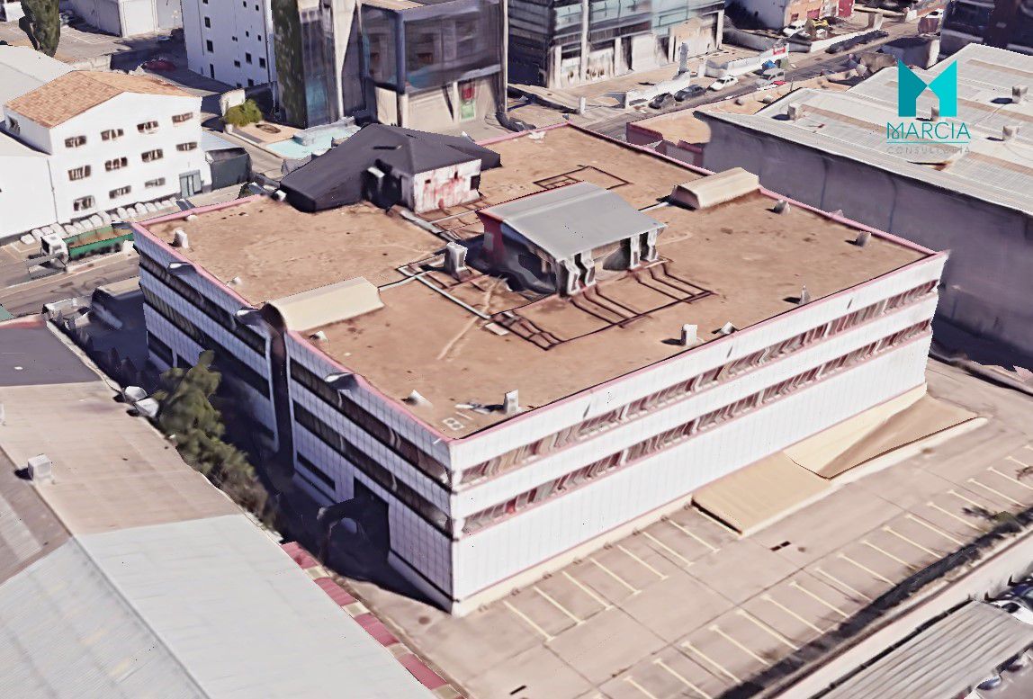 Vista exterior de Edifici en venda en Alcobendas